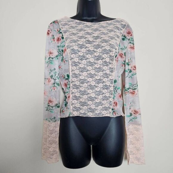 NWT Pretty Damage Sheer Floral Top - Picture 1 of 7